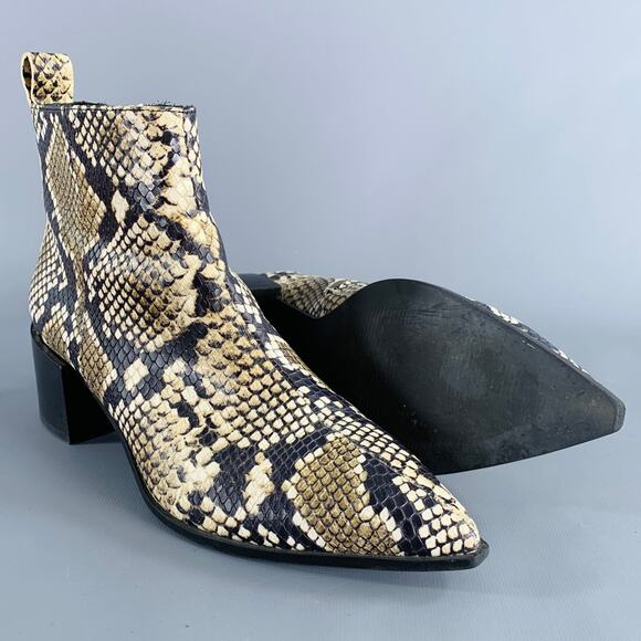 EVERLANE Size 6.5 Brown Cream Leather Snake Embossed Boots - Picture 5 of 8